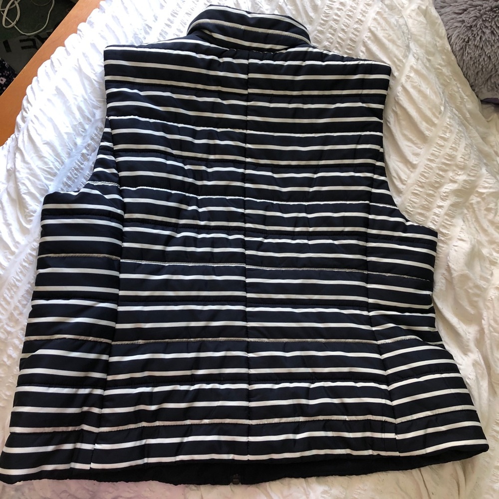 vest - Picture 5 of 6